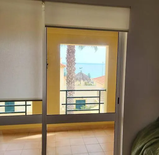 Desertrose Apartment *